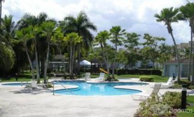 SE VENDE ESPACIOSA VILLA EN DORADO, VILLAS DE GOLF - 4