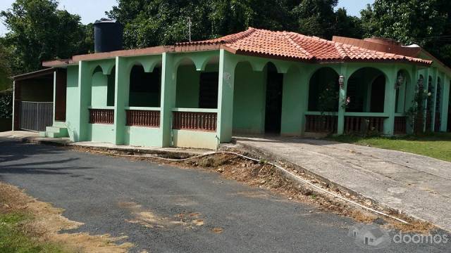 CASA EN CEMENTO EXCELENTE PROPIEDAD - 2